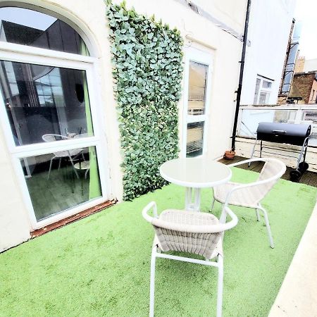 One Bedroom Apartment With A Terrace In Angel Londra Dış mekan fotoğraf
