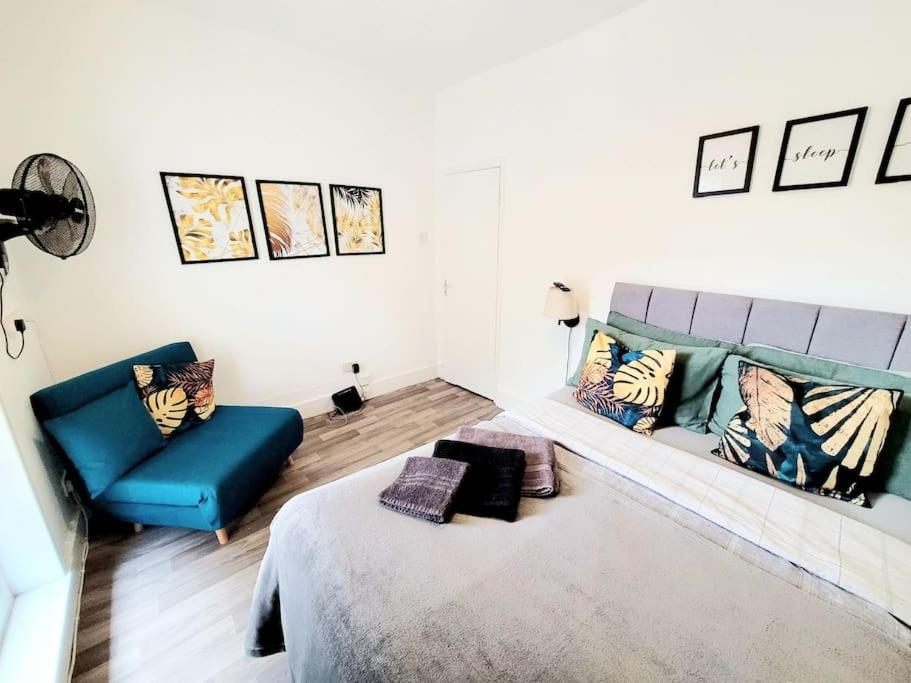 One Bedroom Apartment With A Terrace In Angel Londra Dış mekan fotoğraf