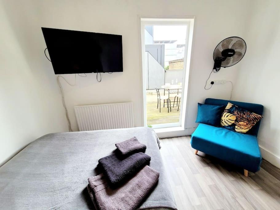 One Bedroom Apartment With A Terrace In Angel Londra Dış mekan fotoğraf