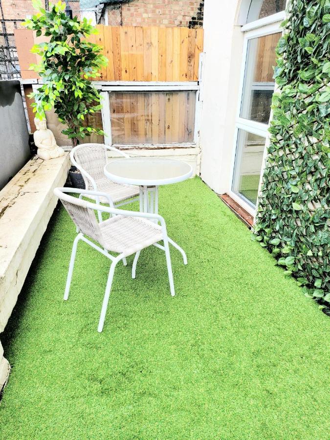 One Bedroom Apartment With A Terrace In Angel Londra Dış mekan fotoğraf
